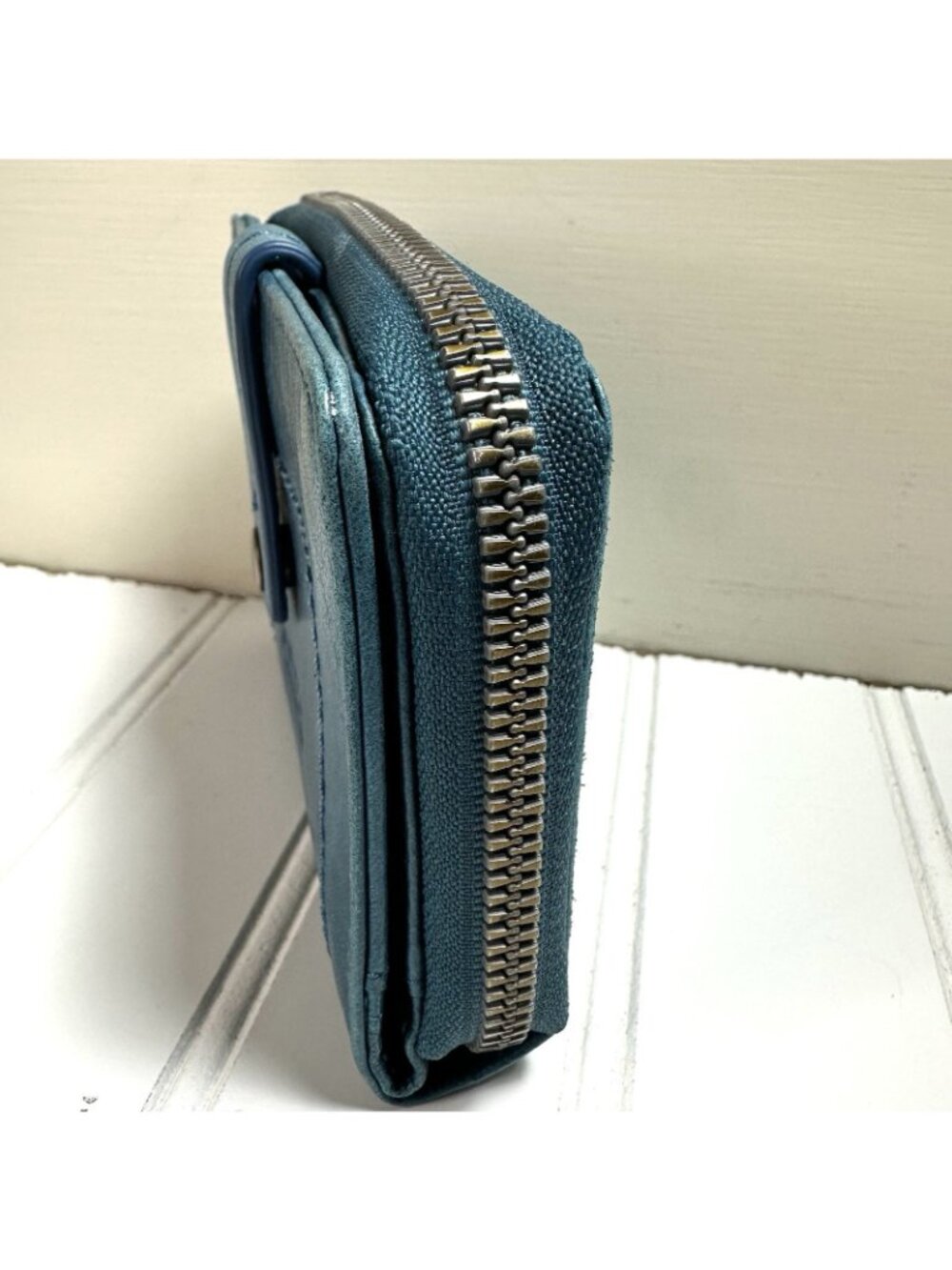 American Leather Co Veronica Wallet Small Teal Ocean Blue Smooth Bifold Zip - Picture 3 of 8